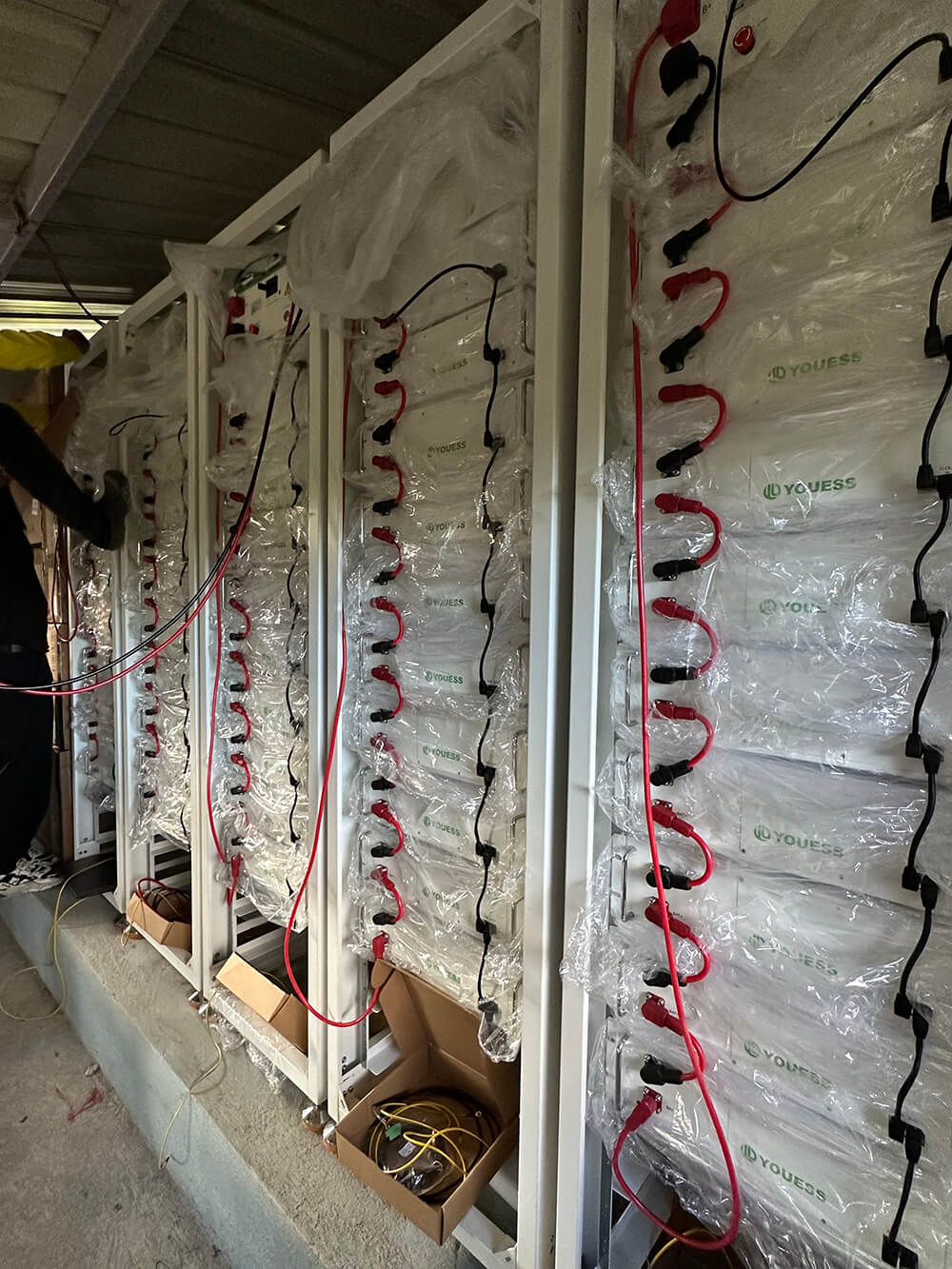 youess.jpg youess.jpg